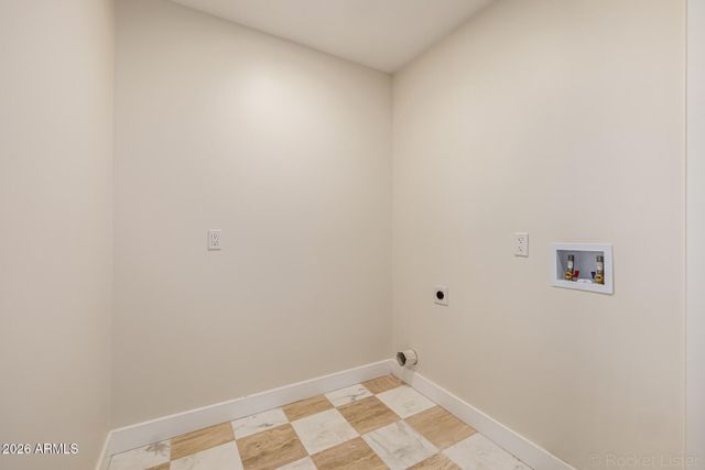 8238 E APPALOOSA Trail, Scottsdale, AZ 85258