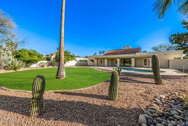 8238 E APPALOOSA Trail, Scottsdale, AZ 85258