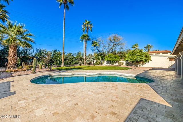 8238 E APPALOOSA Trail, Scottsdale, AZ 85258