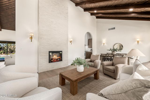 8238 E APPALOOSA Trail, Scottsdale, AZ 85258