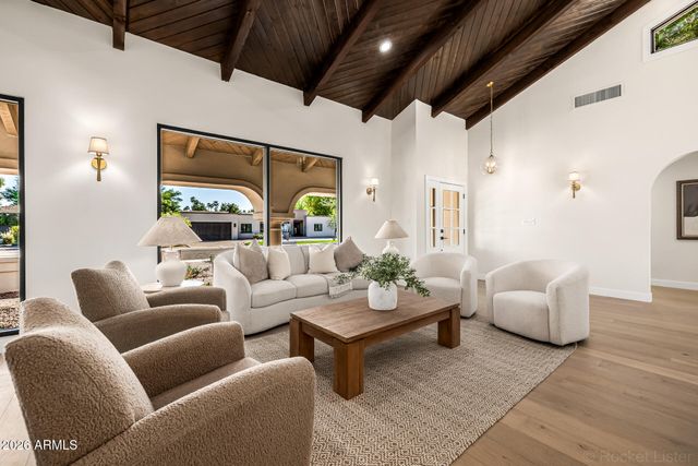 8238 E APPALOOSA Trail, Scottsdale, AZ 85258