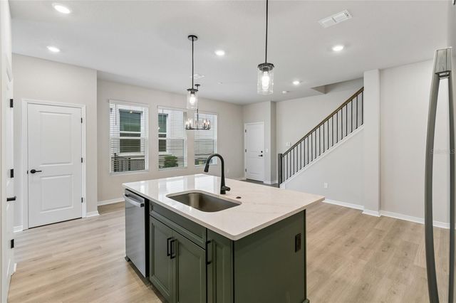 4341 ROUSH AVENUE, Orlando, FL 32803