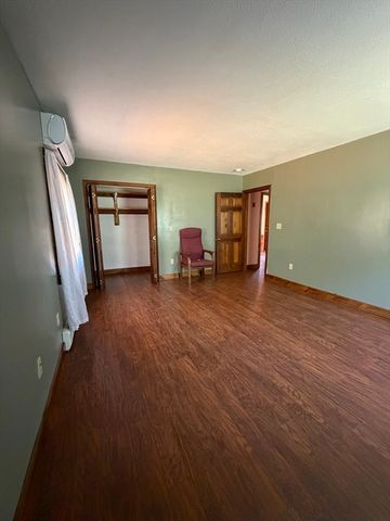 115 Scott Rd, Fitchburg, MA 01420