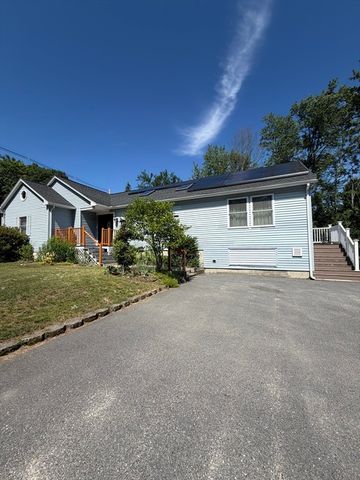 115 Scott Rd, Fitchburg, MA 01420
