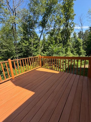 115 Scott Rd, Fitchburg, MA 01420