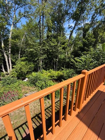 115 Scott Rd, Fitchburg, MA 01420