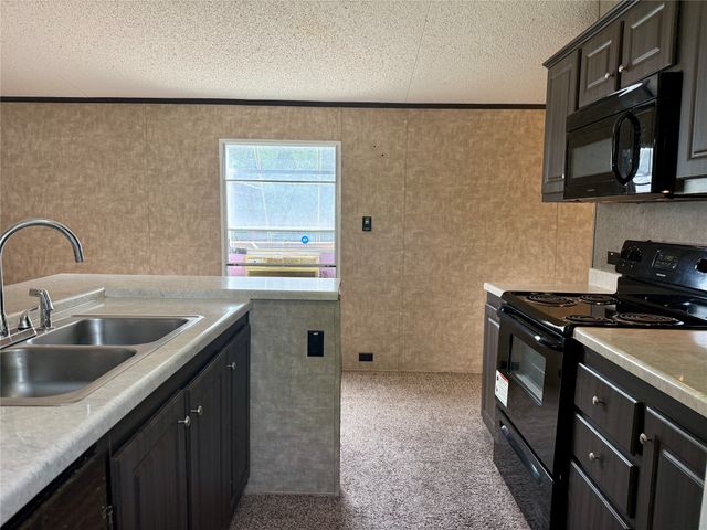 104 Cedar Way, Whitney, TX 76692