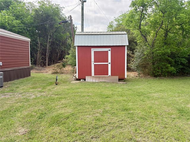 104 Cedar Way, Whitney, TX 76692