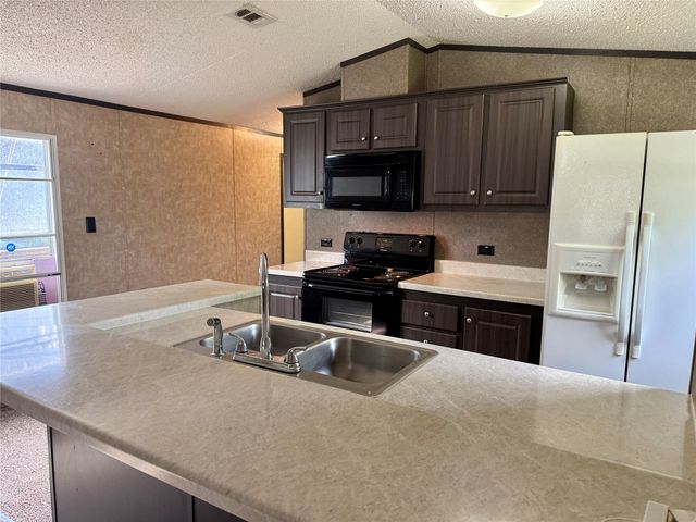 104 Cedar Way, Whitney, TX 76692