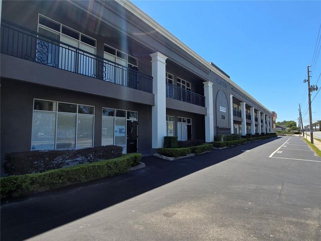 2250 LEE ROAD 206, Winter Park, FL 32789