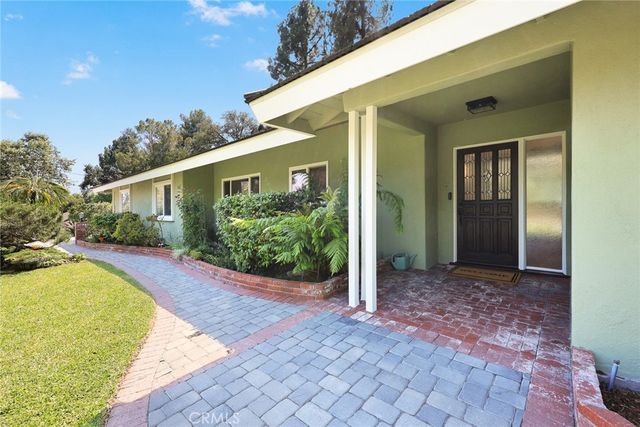 1135 Sierra Madre Villa Avenue, Pasadena, CA 91107