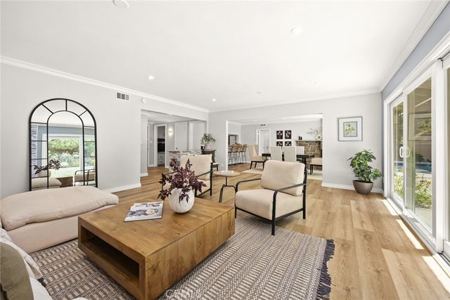 1135 Sierra Madre Villa Avenue, Pasadena, CA 91107