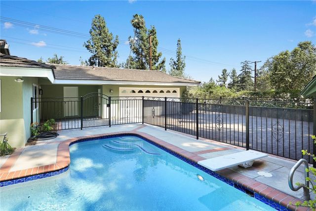 1135 Sierra Madre Villa Avenue, Pasadena, CA 91107