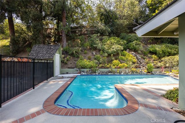 1135 Sierra Madre Villa Avenue, Pasadena, CA 91107