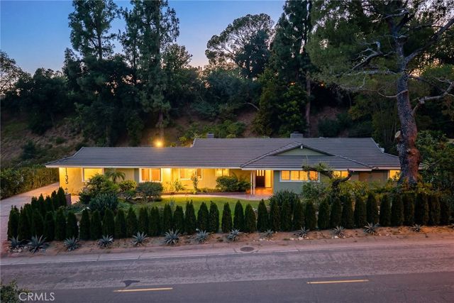 1135 Sierra Madre Villa Avenue, Pasadena, CA 91107