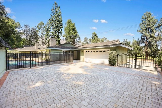 1135 Sierra Madre Villa Avenue, Pasadena, CA 91107