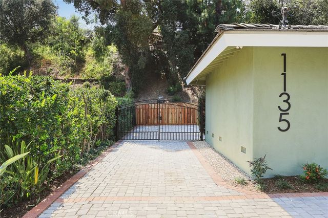 1135 Sierra Madre Villa Avenue, Pasadena, CA 91107
