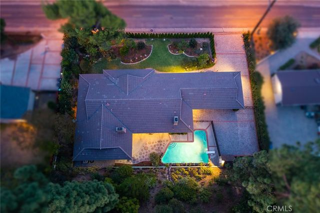 1135 Sierra Madre Villa Avenue, Pasadena, CA 91107