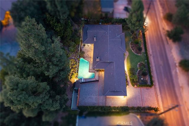 1135 Sierra Madre Villa Avenue, Pasadena, CA 91107