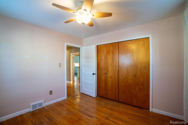 1773 Lakeview Street, Trenton, MI 48183