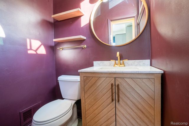 1773 Lakeview Street, Trenton, MI 48183