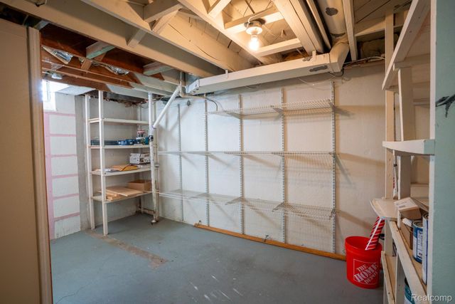 1773 Lakeview Street, Trenton, MI 48183