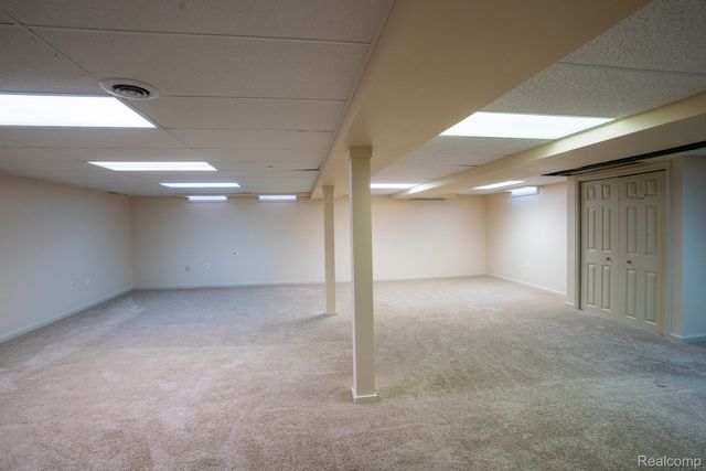 1773 Lakeview Street, Trenton, MI 48183