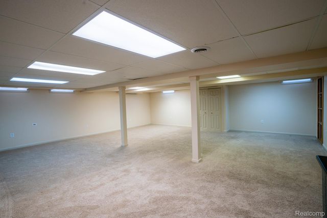 1773 Lakeview Street, Trenton, MI 48183