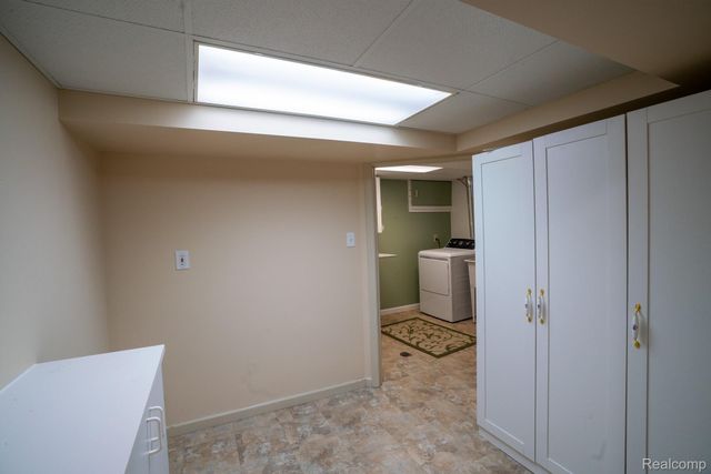 1773 Lakeview Street, Trenton, MI 48183