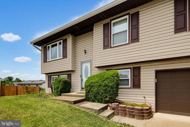 7802 BASTILLE RD, Severn, MD 21144