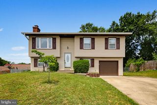 7802 BASTILLE RD, Severn, MD 21144