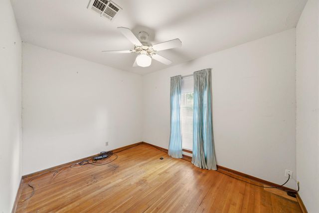 1501 Early Lane, Houston, TX 77055