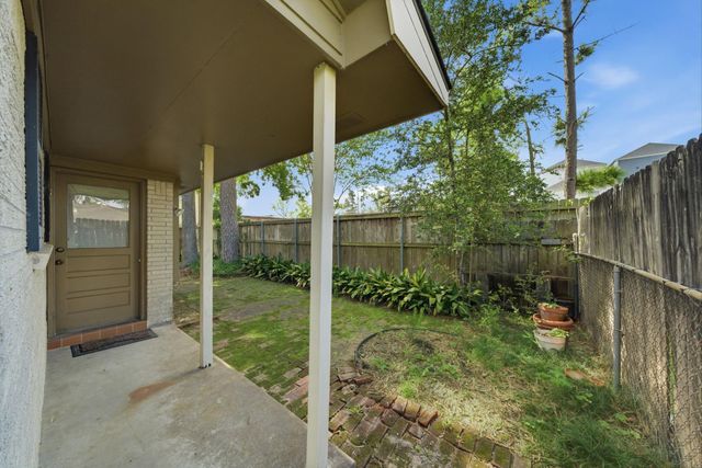 1501 Early Lane, Houston, TX 77055