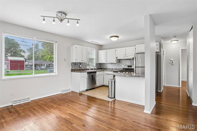 8511 Talma Court, Affton, MO 63123