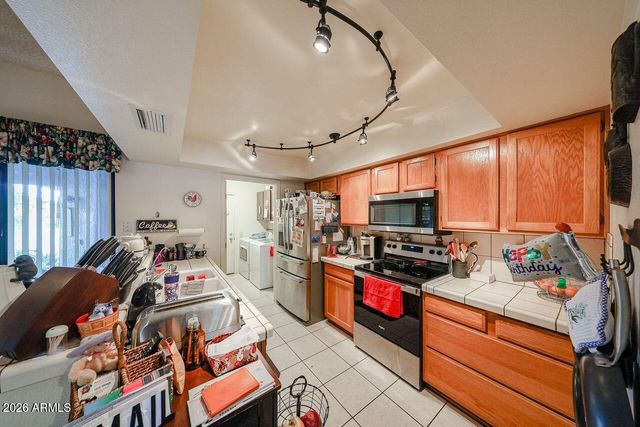 13719 W MEEKER Boulevard, Sun City West, AZ 85375