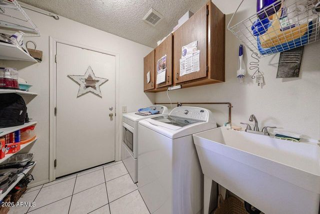 13719 W MEEKER Boulevard, Sun City West, AZ 85375