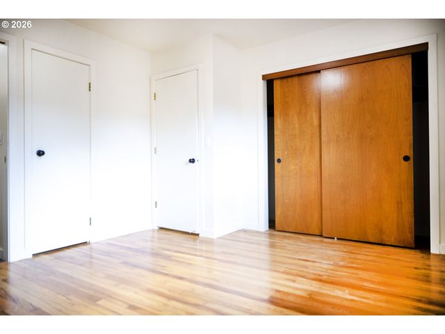 15236 Se KELLY St, Portland, OR 97236