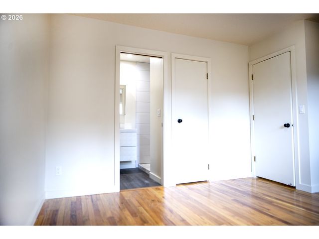 15236 Se KELLY St, Portland, OR 97236