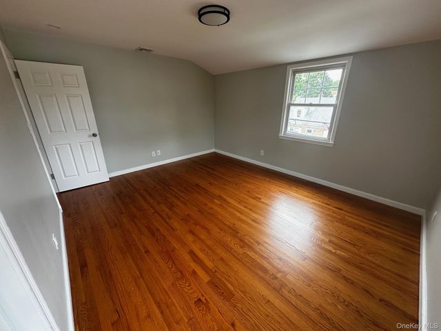 21 Batavia Place 2, Harrison, NY 10528