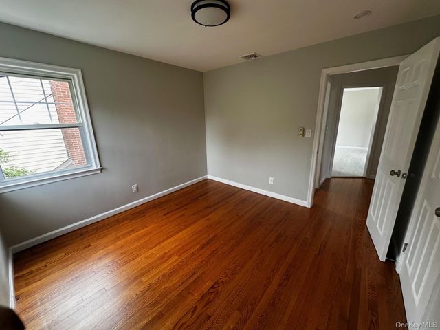 21 Batavia Place 2, Harrison, NY 10528