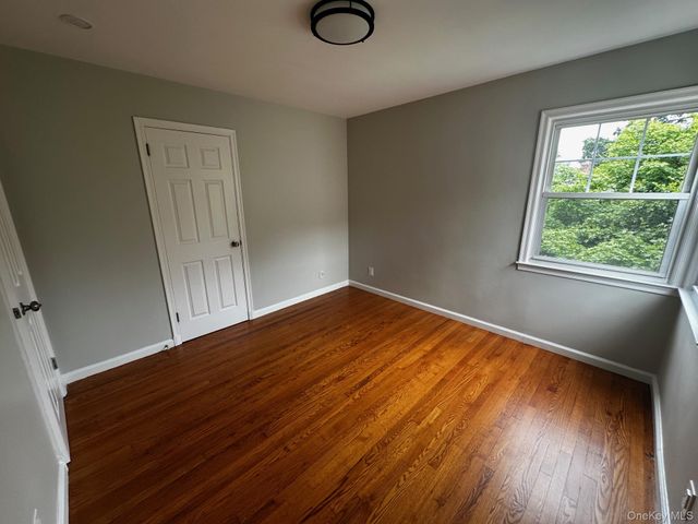 21 Batavia Place 2, Harrison, NY 10528