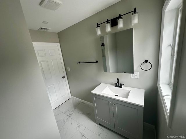 21 Batavia Place 2, Harrison, NY 10528