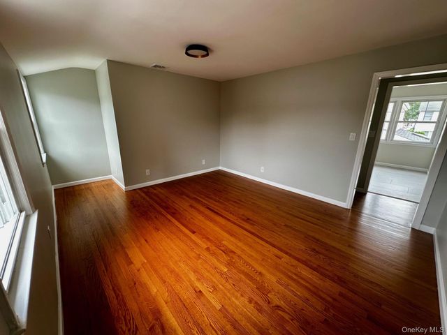 21 Batavia Place 2, Harrison, NY 10528