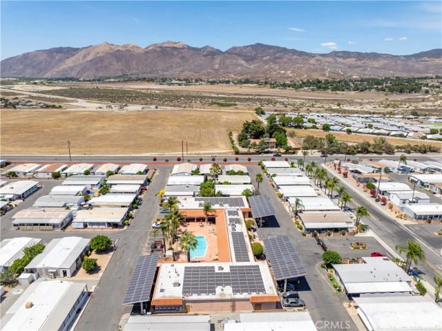 881 Lake Street, Hemet, CA 92544