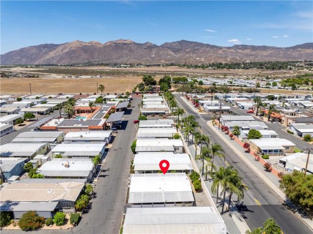 881 Lake Street, Hemet, CA 92544
