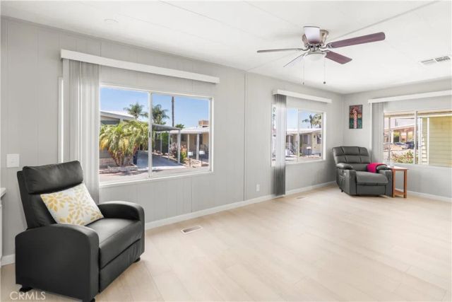 881 Lake Street, Hemet, CA 92544