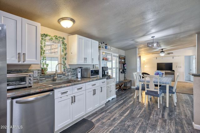 1011 S 350TH Avenue, Tonopah, AZ 85354