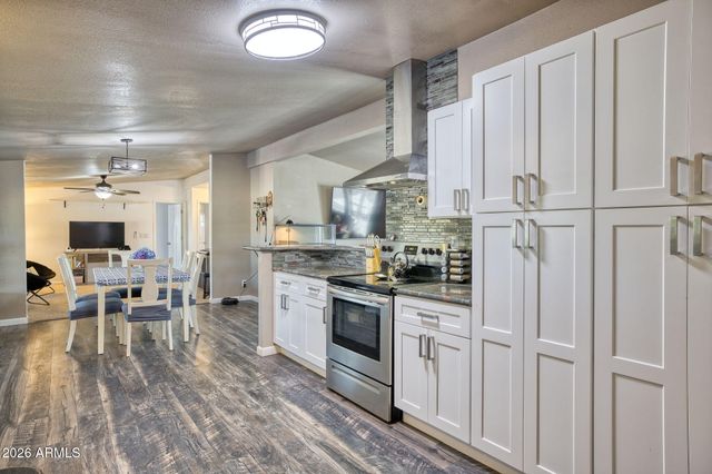 1011 S 350TH Avenue, Tonopah, AZ 85354