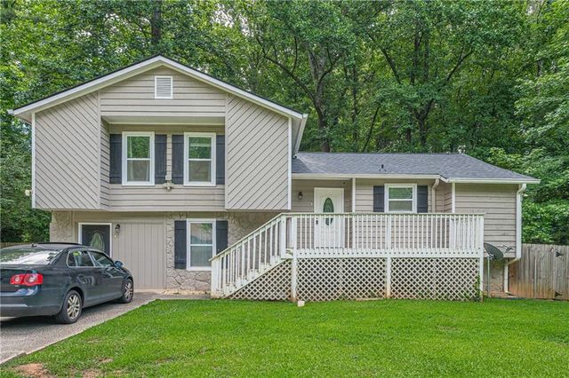 3182 Carmel Drive, Douglasville, GA 30135