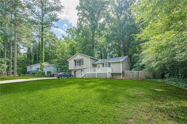 3182 Carmel Drive, Douglasville, GA 30135